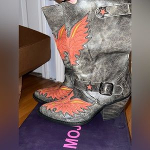 MOJO MOXY LIBERTY boot-NEW size 39